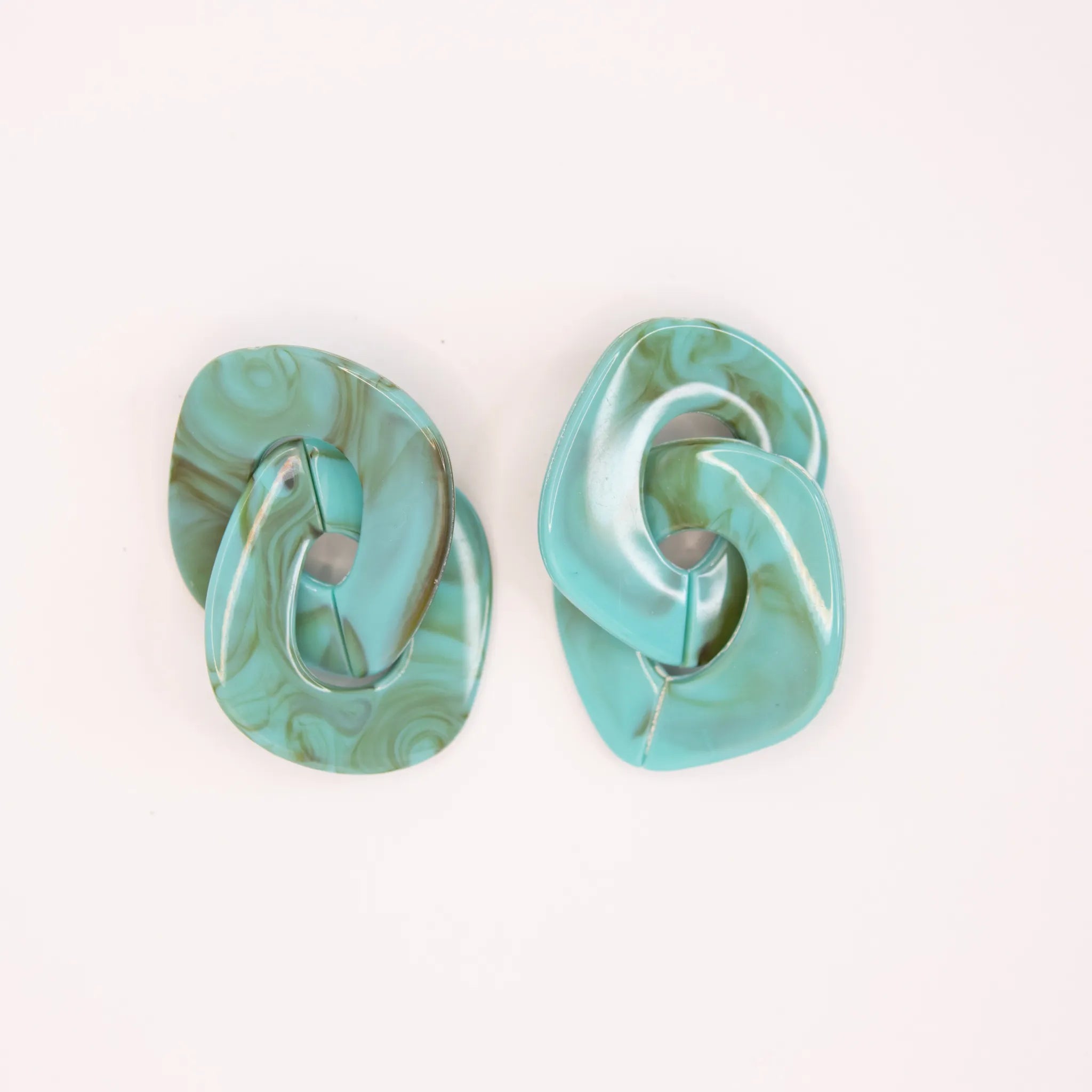 Seafoam Green Earrings - Diva Starr Boutique