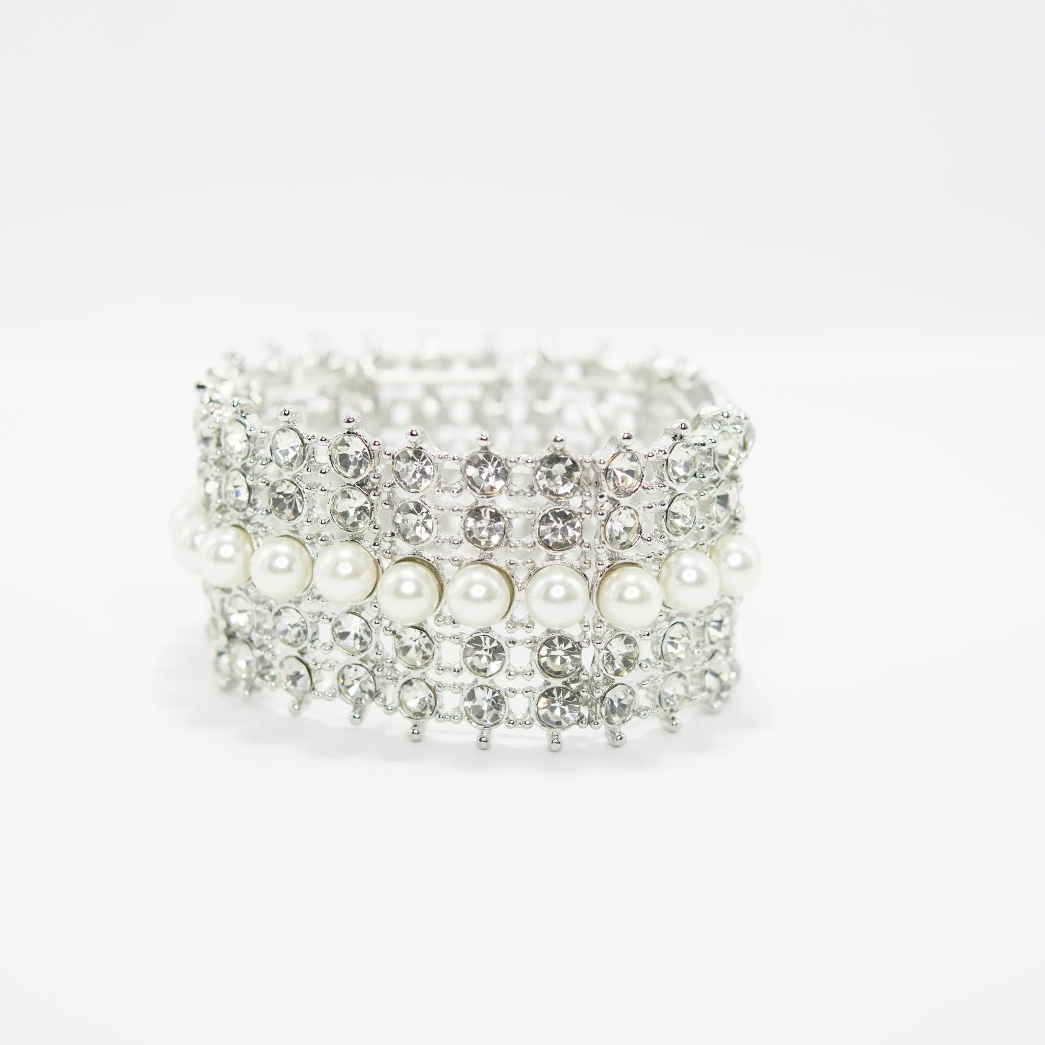 Zeta Phi Beta Pearl & Bling Bracelet - Diva Starr Boutique