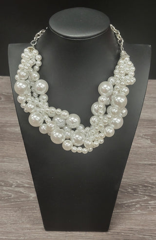 Pearl Necklace Set White Necklaces Diva Starr   